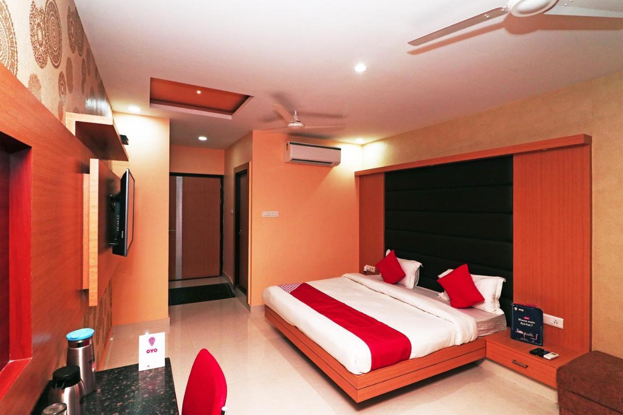 Capital O Hotel Sapphire Inn Gorakhpur Exterior photo